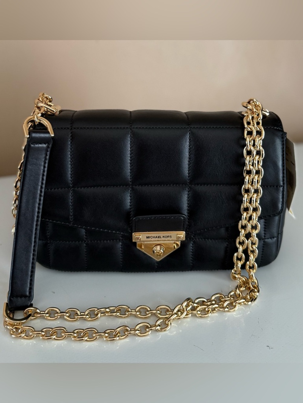 MICHAEL KORS SOHO BLACK QUILTED LEATHER SHOULDER/CROSSBODY BAG LG GOLD CHAIN NWT